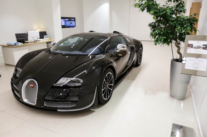 Bugatti строит самый дорогой спорткар