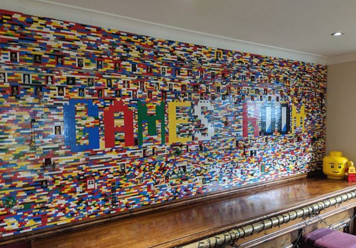 Стена из LEGO за 2000 фунтов стерлингов 2